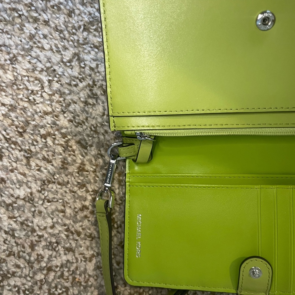 Michael Kors Lime Green Crossbody - Picture 5 of 9